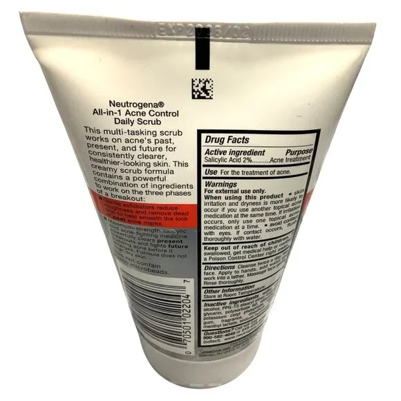 Neutrogena All-In-1 Acne Control Daily Facial Scrub 4.2 Fl Oz - Picture 4 of 5